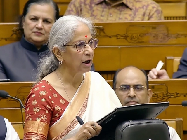 इनकम टैक्स बिल 2025: ₹12 लाख तक की टैक्स छूट बरकरार, सरकार ने अफवाहों पर लगाई रोक